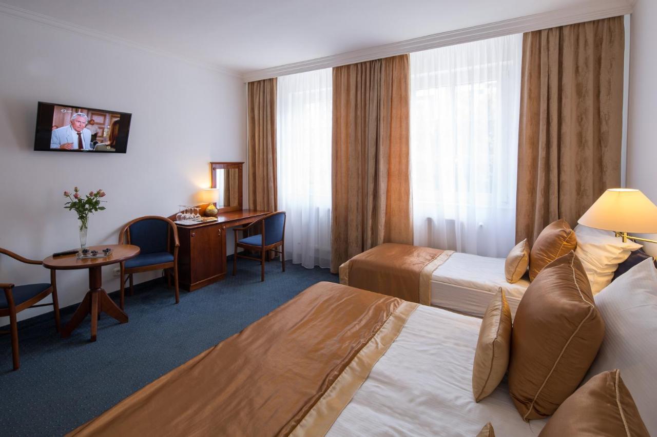 Fonte Hotel Győr Zewnętrze zdjęcie